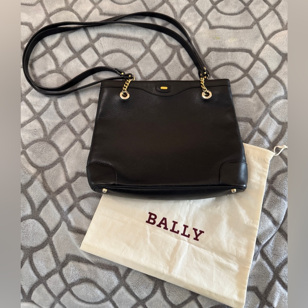 BALLY SHOULDER BAG